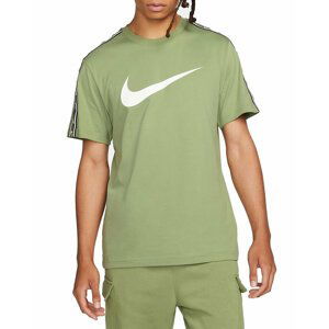 Triko Nike M  Repeat T-Shirt