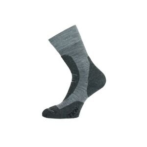 Lasting TKN 800 šedá ponožky celoroční Velikost: (42-45) L ponožky