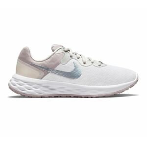 Nike obuv Revolution 6 "Next Nature Velikost: 7.5