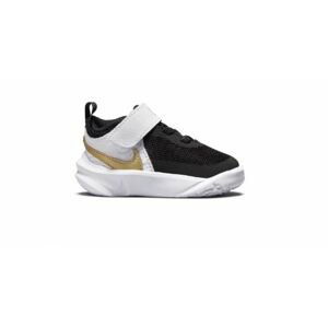 Nike obuv Team Hustle D 10 TD black/metalic golden Velikost: 10C