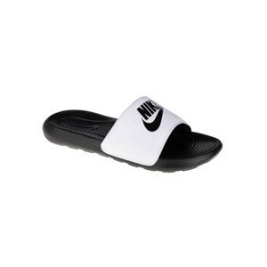 NIKE-Victori One 2 black/black/white Černá 44