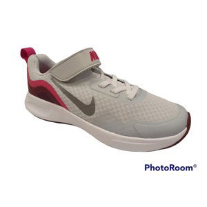 NIKE-WearAllDay K pure platinum/smoke grey/pink prime Šedá 33,5