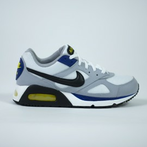 Men's Nike Air Max IVO Shoe