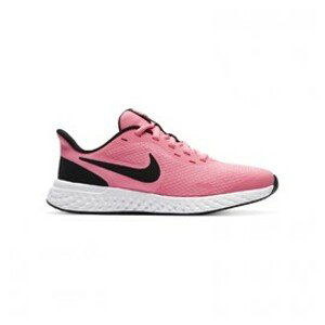 Nike Revolution 5