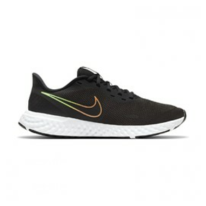 Nike Revolution 5