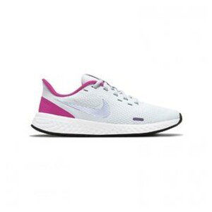 Nike Revolution 5