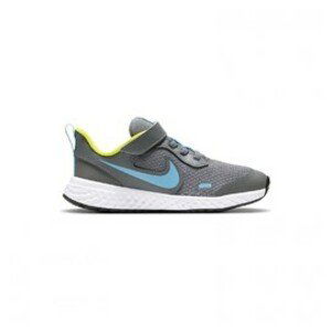 Nike Revolution 5