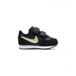 Nike MD Valiant