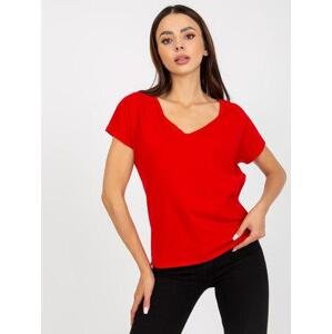 Fashionhunters Červené dámské základní bavlněné tričko Velikost: M