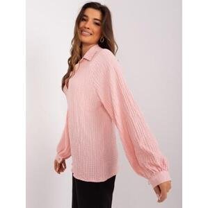 Fashionhunters Světle růžová košilová halenka s límečkem Velikost: M
