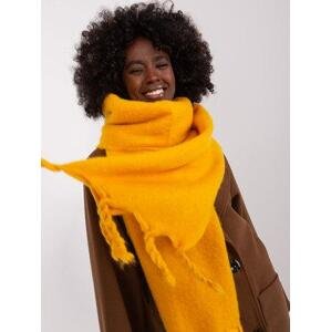 Fashionhunters Tmavě žlutý široký dámský šátek.Velikost: ONE SIZE, JEDNA, VELIKOST