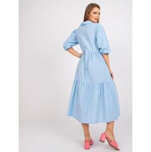 Fashionhunters Světle modré bavlněné midi šaty s volánem RUE PARIS Velikost: S
