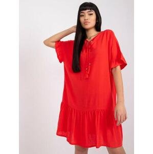 Fashionhunters Červené šaty s volánem Sindy SUBLEVEL Velikost: S.