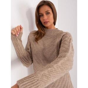 Fashionhunters Tmavě béžový oversize pletený svetr.Velikost: ONE SIZE, JEDNA, VELIKOST