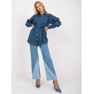 Fashionhunters Modrá dámská džínová košile s páskem RUE PARIS Velikost: S