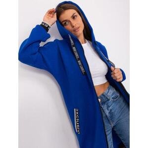 Fashionhunters Kobaltově modrá dlouhá mikina na zip s nápisy.Velikost: L/XL