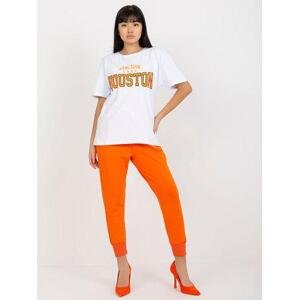 Fashionhunters Bílé volné tričko s nápisem Size: ONE SIZE, JEDNA, VELIKOST