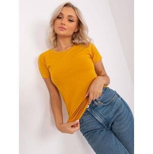 Fashionhunters Tmavě žluté basic bavlněné tričko Velikost: L