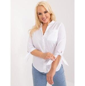 Fashionhunters Bílá dámská košile velikosti plus s 3/4 rukávem Velikost: XL