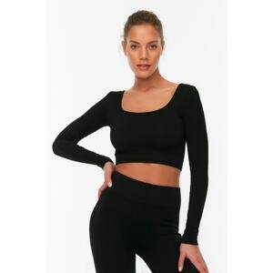 Trendyol Black Seamless/Seamless Crop Extra Stretchy Square Neck Sports Blouse