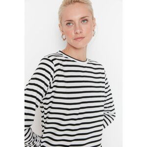 Trendyol White Striped Basic Knitted T-shirt