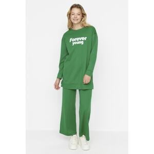 Trendyol Green Motto Printed Knitted Tracksuit Set with Soft Pillows