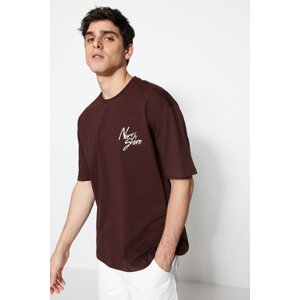 Trendyol Men's Brown Relaxed/Comfortable Fit Short Sleeve Text Printed 100% Cotton T-Shirt