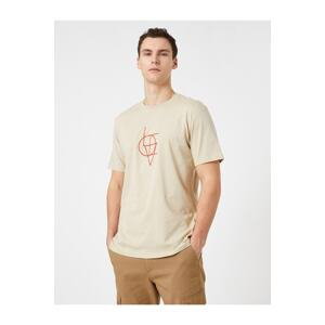 Koton Geometrické vyšívané tričko Crew Neck Krátký rukáv