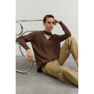 Trendyol Brown Choker Collar Knitwear Sweater