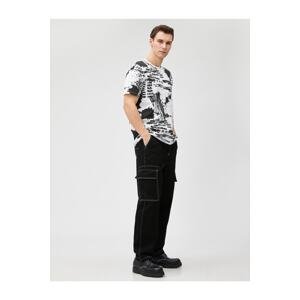 Koton T-Shirt with an Abstract Print Crew Neck Short Sleeve