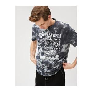 Koton Skull Detail T-shirt Crew Neck Abstract Pattern Cotton