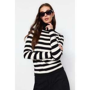 Trendyol Black Premium/Special Thread Turtleneck Striped Knitwear Sweater