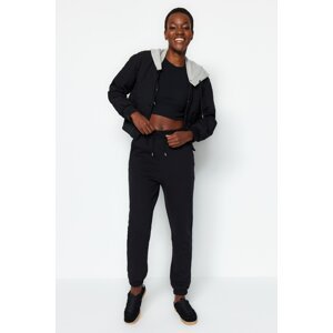 Trendyol Black Thick Basic Knitted Sweatpants with Fleece Inside