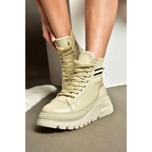 Fox Shoes R250660009 Beige Women's Boots with a Thick Sole