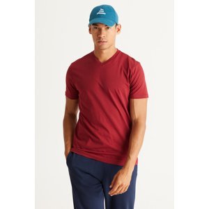 AC&Co / Altınyıldız Classics Men's Claret Red Slim Fit Narrow Cut 100% Cotton V-Neck Short Sleeve T-Shirt