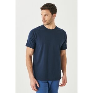 AC&Co / Altınyıldız Classics Men's Navy Blue Slim Fit Slim Fit Crew Neck Cotton Flexible T-Shirt