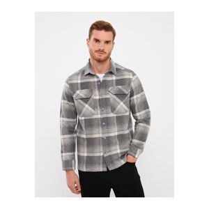 LC Waikiki A Comfortable Fit. Long Sleeved Plaid Men's Shirt Jacket.