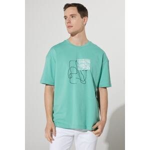 AC&Co / Altınyıldız Classics Men's Mint Oversize Loose Fit Crew Neck 100% Cotton Printed T-Shirt