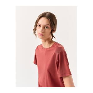 Jimmy Key Cinnamon Straight Cut Crew Neck Short Sleeve Basic Knitted T-Shirt