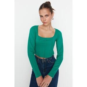 Trendyol Emerald Green Piping Detail Square Collar Fitted/Simple Crop Interlock Knit Blouse