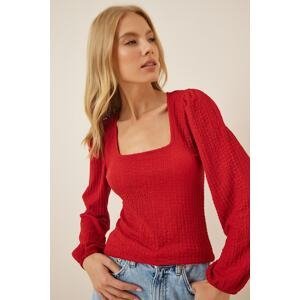 Happiness İstanbul Women's Red Square Collar Knitted Textured Blouse