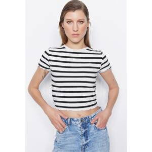 Trendyol White Striped Baby Overlock Detailed Fitted Crop Ribbed Knitted Blouse