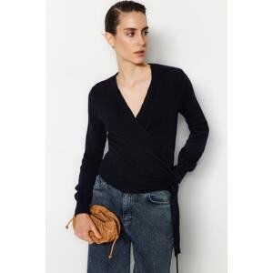 Trendyol Navy Blue Soft Textured Knitwear Sweater