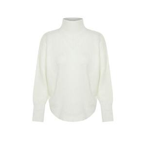 Trendyol Ecru Super Wide fit Soft Textured Bat Sleeve Detailed Knitwear Sweater