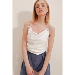 Trend Alaçatı Stili Women's White Chain Strap Scalloped Collar Linen Crop Blouse