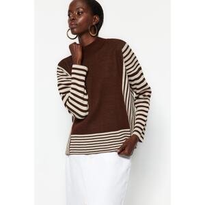 Trendyol Brown Stand-Up Collar Knitwear Sweater