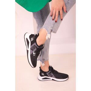 Soho Women's Black Sneakers 18177