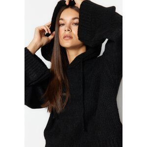 Trendyol Black Crop Soft Textured Hoodie Collar Knitwear Sweater