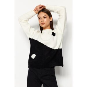 Trendyol Ecru Bouclete Soft Textured Knitwear Sweater