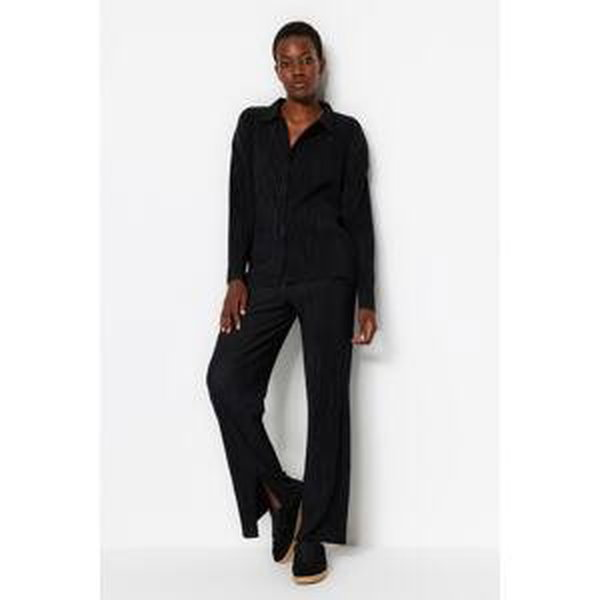Trendyol Black Pleated and Regular Buttoned Knitted Tops and Bottoms